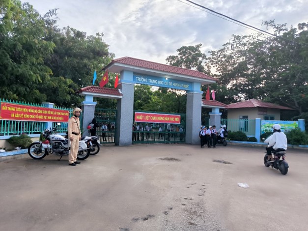 Đảm bảo an toàn giao thông tại Trường THCS Huỳnh Phước, Phước Hữu